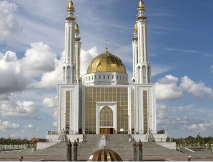 Мечеть «Нур Гасыр»