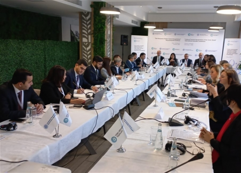 Казахстан представил доклад на туристической конференции в Шуше